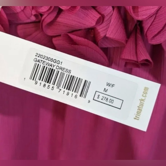 Trina Turk Off The Shoulder Floral Dress - Picture 4 of 4